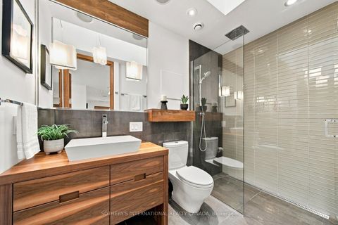 Photo 15 at 16 Sunnybrook Road, Swansea, Toronto