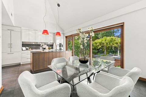 Photo 28 at 16 Sunnybrook Road, Swansea, Toronto