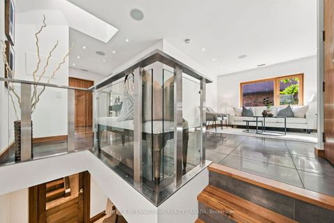 Photo 29 at 16 Sunnybrook Road, Swansea, Toronto