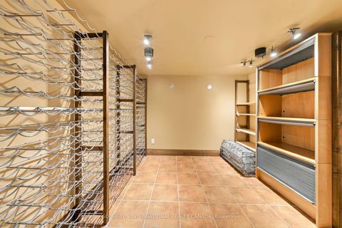 Photo 33 at 16 Sunnybrook Road, Swansea, Toronto