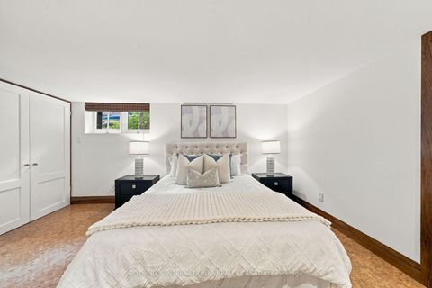 Photo 35 at 16 Sunnybrook Road, Swansea, Toronto