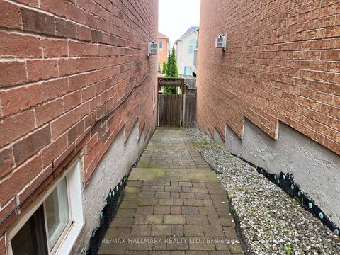 Photo 44 at 37 Cherry Bush Road, Patterson, Vaughan