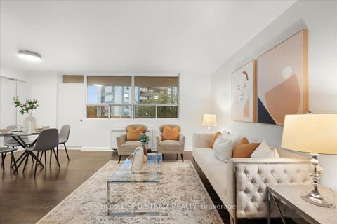 Photo 8 at 404 - 3420 Eglinton Avenue E, Scarborough Village, Toronto