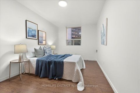 Photo 21 at 404 - 3420 Eglinton Avenue E, Scarborough Village, Toronto