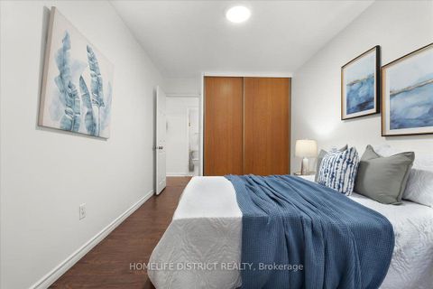 Photo 22 at 404 - 3420 Eglinton Avenue E, Scarborough Village, Toronto