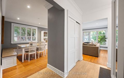 Photo 6 at 136 Prince George Drive, Rosethorn, Toronto