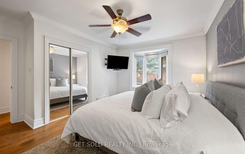 Photo 14 at 136 Prince George Drive, Rosethorn, Toronto