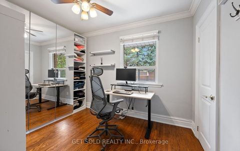 Photo 16 at 136 Prince George Drive, Rosethorn, Toronto