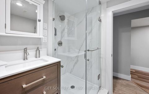 Photo 32 at 136 Prince George Drive, Rosethorn, Toronto