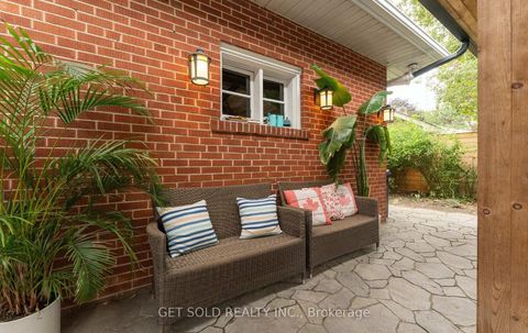 Photo 37 at 136 Prince George Drive, Rosethorn, Toronto