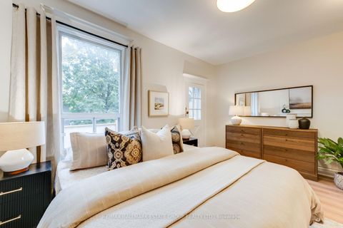 Photo 13 at 32 Ashdale Avenue, Coxwell, Toronto