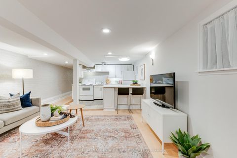 Photo 34 at 32 Ashdale Avenue, Coxwell, Toronto