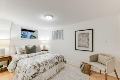 Photo 44 at 32 Ashdale Avenue, Coxwell, Toronto