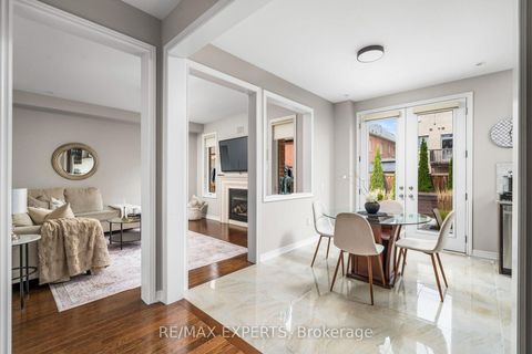 Photo 11 at 22 Garyscholl Road, Vellore Village, Vaughan