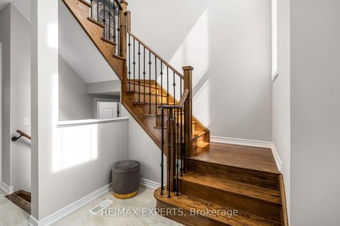 Photo 20 at 22 Garyscholl Road, Vellore Village, Vaughan