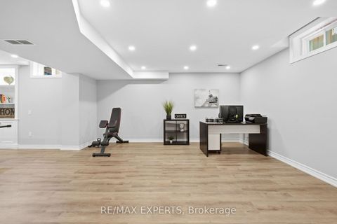 Photo 33 at 22 Garyscholl Road, Vellore Village, Vaughan