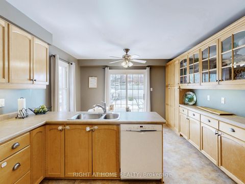Photo 13 at 9 Sherie Drive, Keswick North, Georgina