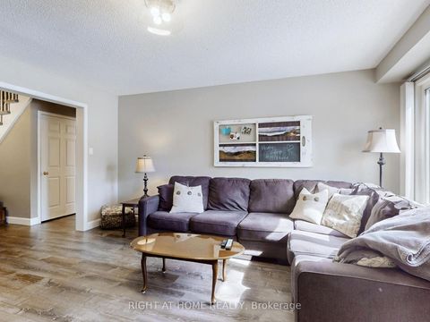 Photo 17 at 9 Sherie Drive, Keswick North, Georgina