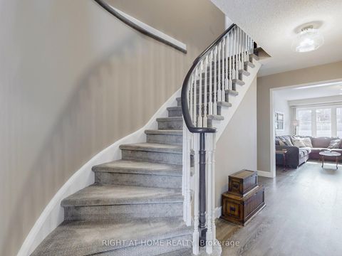 Photo 18 at 9 Sherie Drive, Keswick North, Georgina