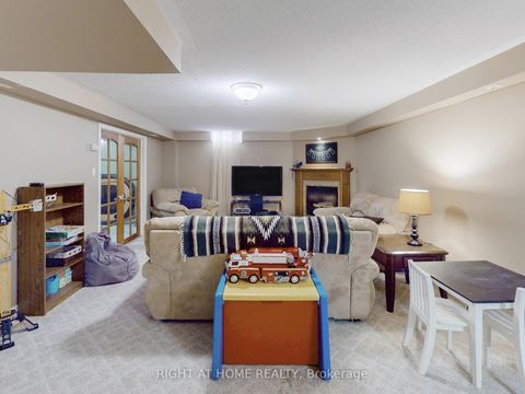 Photo 33 at 9 Sherie Drive, Keswick North, Georgina