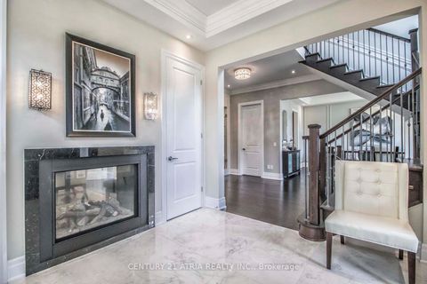 Photo 3 at 122 Burns Boulevard, King City, King