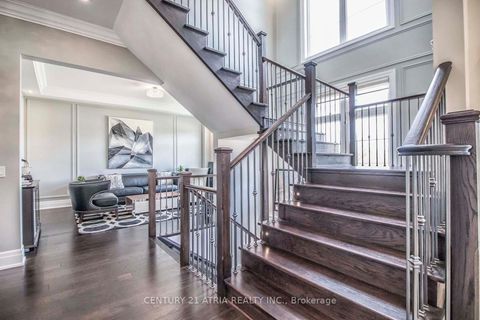 Photo 4 at 122 Burns Boulevard, King City, King