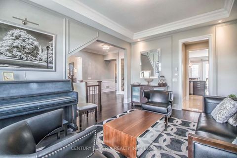 Photo 8 at 122 Burns Boulevard, King City, King