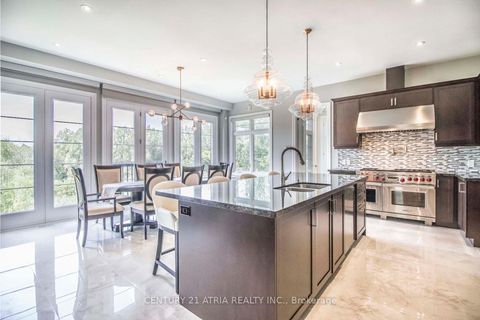 Photo 9 at 122 Burns Boulevard, King City, King