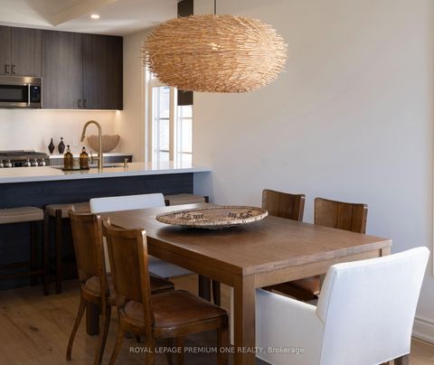 Photo 12 at 20 Earlington Avenue, Kingsway South, Toronto