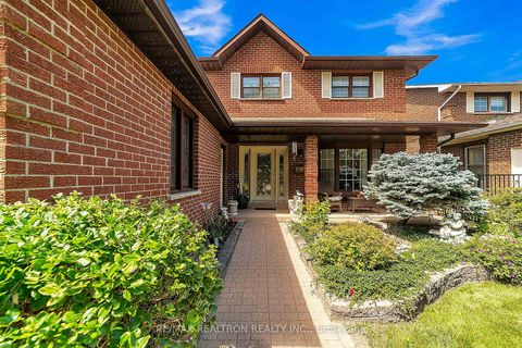 Photo 1 at 114 Golf Links Drive S, Aurora Highlands, Aurora
