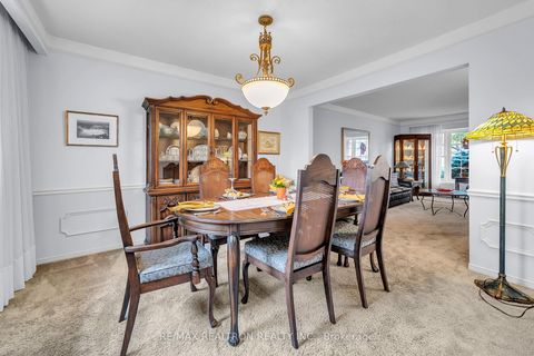 Photo 12 at 114 Golf Links Drive S, Aurora Highlands, Aurora