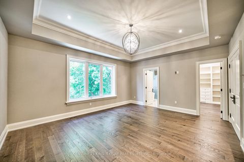 Photo 15 at 82 Cartier Crescent, Crosby, Richmond Hill