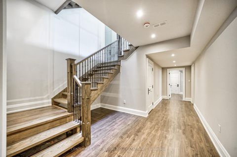 Photo 31 at 82 Cartier Crescent, Crosby, Richmond Hill