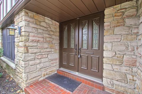 Photo 9 at 35 Tofino Crescent, Don Mills, Toronto