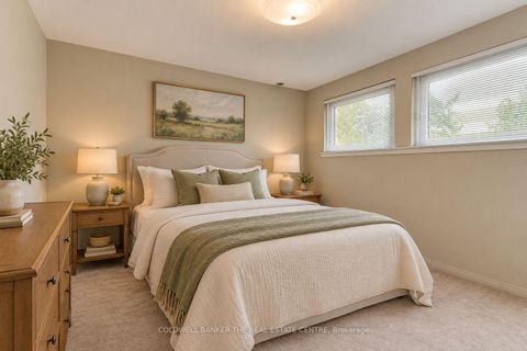 Photo 33 at 35 Tofino Crescent, Don Mills, Toronto