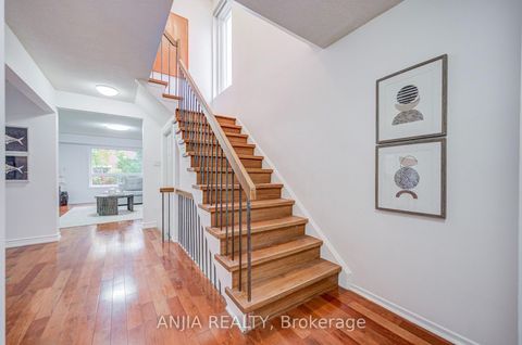 Photo 3 at 3 Mossbrook Crescent, Steeles, Toronto