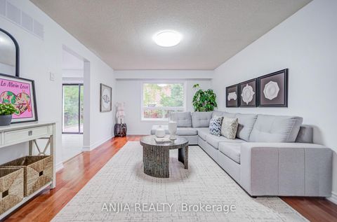 Photo 9 at 3 Mossbrook Crescent, Steeles, Toronto