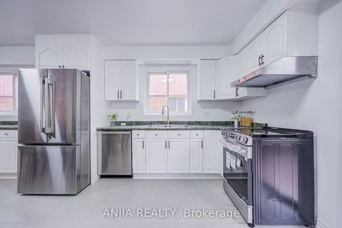 Photo 15 at 3 Mossbrook Crescent, Steeles, Toronto