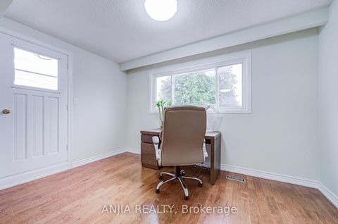 Photo 26 at 3 Mossbrook Crescent, Steeles, Toronto