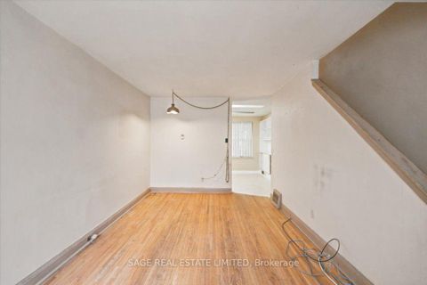 Photo 4 at 12 Khedive Avenue, Lawrence, Toronto