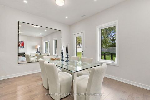 Photo 17 at 73 Danielle Moore Circle, Bendale, Toronto