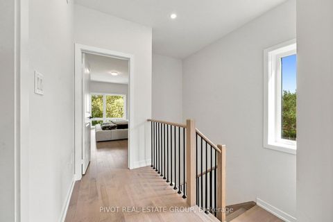 Photo 22 at 73 Danielle Moore Circle, Bendale, Toronto