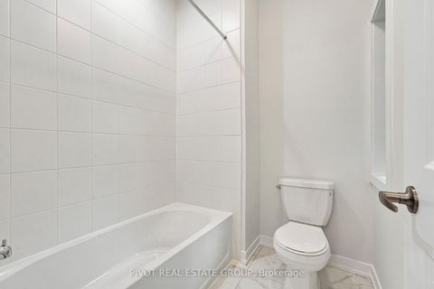 Photo 30 at 73 Danielle Moore Circle, Bendale, Toronto