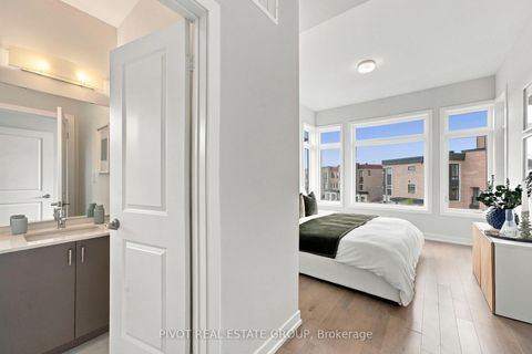 Photo 32 at 73 Danielle Moore Circle, Bendale, Toronto