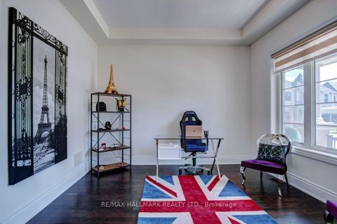 Photo 5 at 38 Ridgepoint Road, Kleinburg, Vaughan