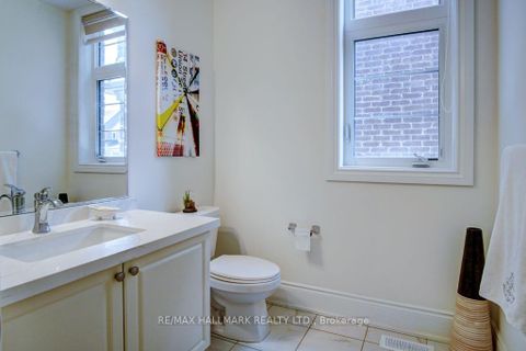 Photo 6 at 38 Ridgepoint Road, Kleinburg, Vaughan