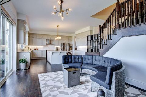 Photo 20 at 38 Ridgepoint Road, Kleinburg, Vaughan