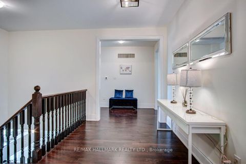 Photo 27 at 38 Ridgepoint Road, Kleinburg, Vaughan