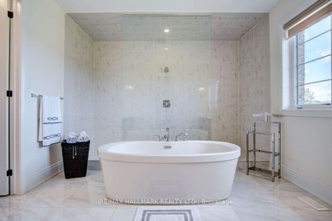 Photo 33 at 38 Ridgepoint Road, Kleinburg, Vaughan