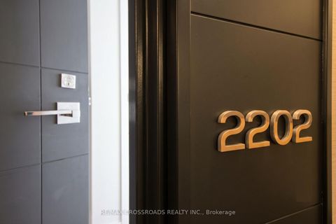 Photo 2 at 2202 - 89 Dunfield Avenue, Mount Pleasant West, Toronto